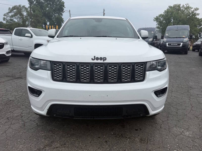 jeep grand cherokee 2018 1C4RJFAG5JC135879 image jeep grand cherokee 2018 1C4RJFAG5JC135879 image